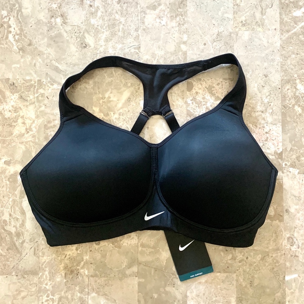 NIKE | High Impact Sports Bra